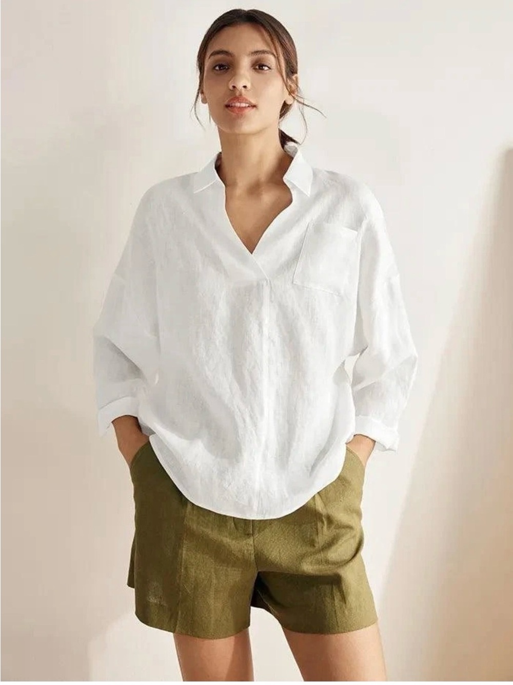 NWT Lintico White V-Neck Linen cotton blend Blouse -M